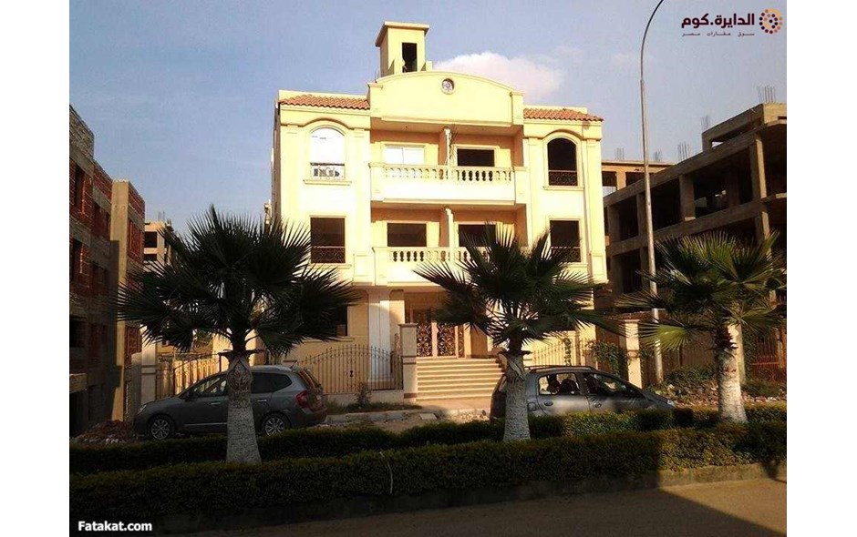 دوبلكس بحديقة ومدخل خاص بغرب سوميد - السادس من اكتوبر