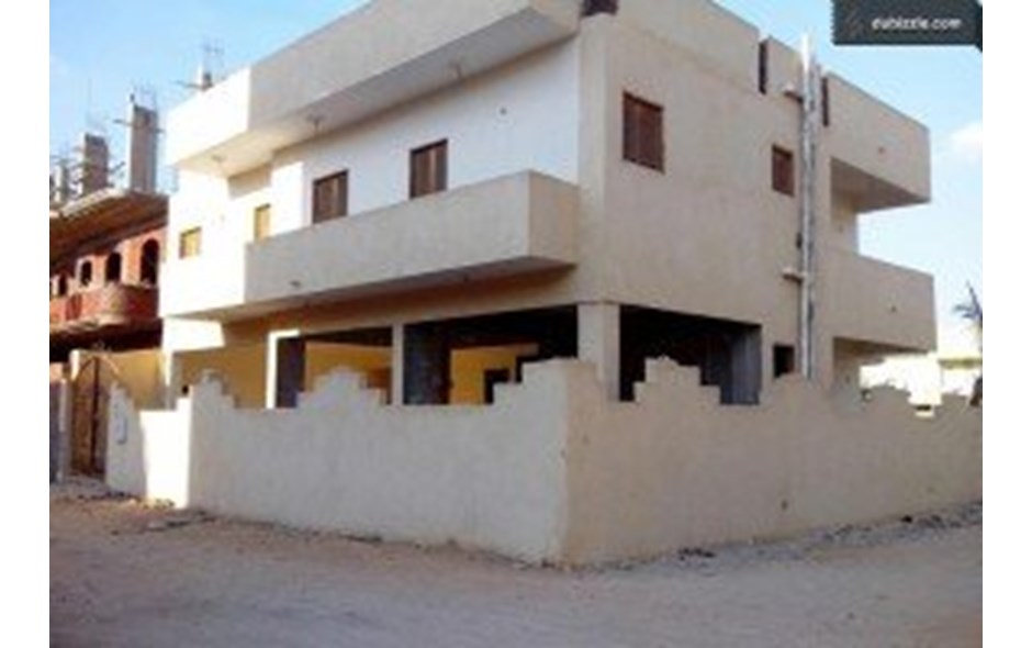 فيلا للبيع بالعاشر من رمضان