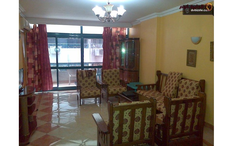 شقة 140م للبيع , تبعد 5 دقائق عن الحصري,موقع مميز