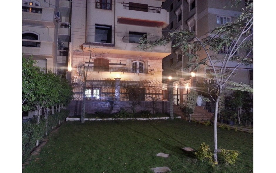 شقة دوبلكس للبيع 350 م