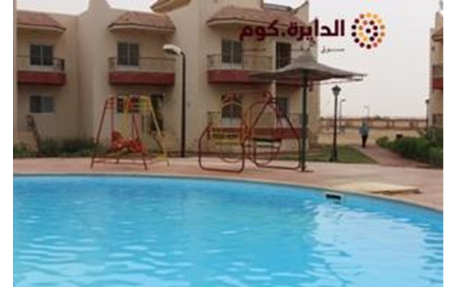 شاليهك تسليم فوري بأقل مقدم فى قريه كنوزر راس سدر على البحر