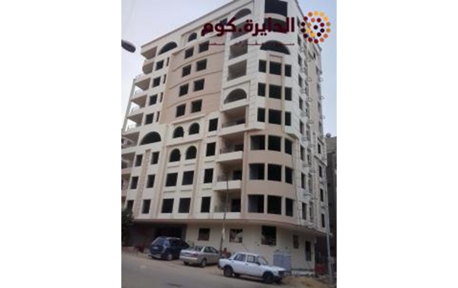 شقة 220م  للبيع بموقع متميز بالمنطقة الاولي