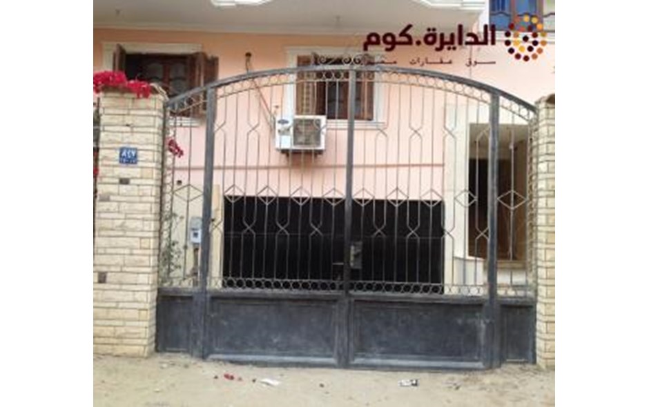 شقة للبيع بالحي الثاني بأكتوبر