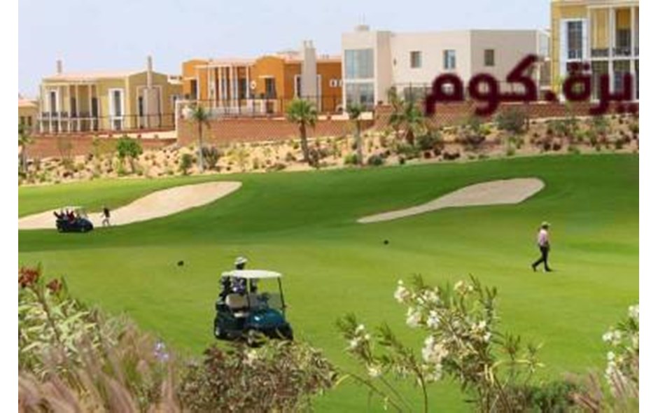 تاون هاوس للبيع فى بيفرلى هيلز فيو رائع جدا