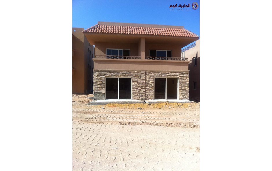 شاليه 65 متر سوبر لوكس علي البحر بالعين السخنه