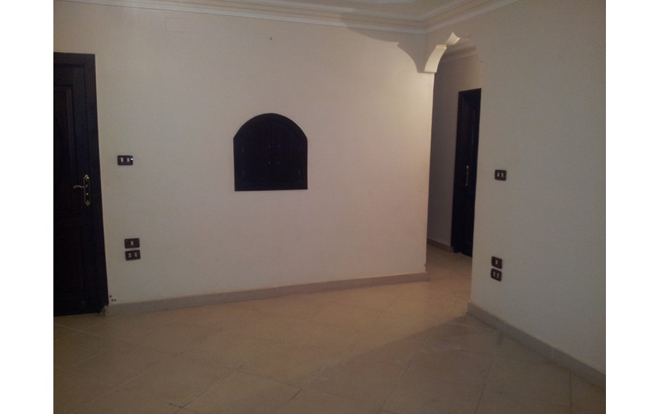 شقة للإيجار بحدائق الأهرام 170 م