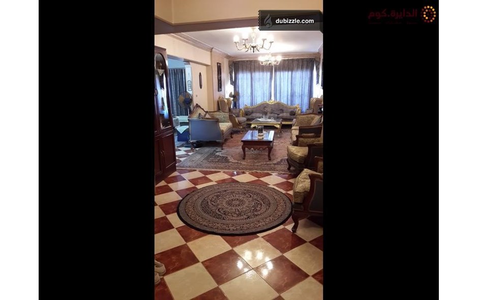 شقة للبيع بالمقطم موقع متميز