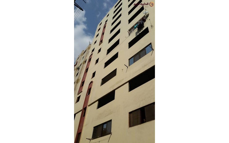 شقه للبيع موقع رائع بين فيصل والهرم 130م