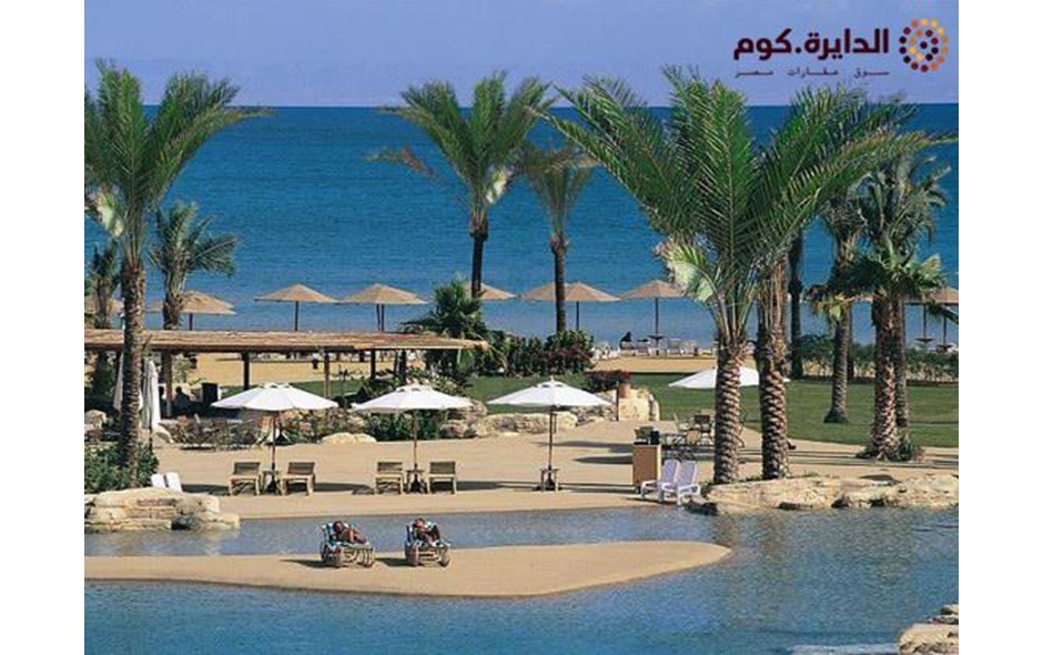 فيلا عالبحر مباشره 5غرف سوبر لوكس وعالمفتاح بقريه بالسخنه