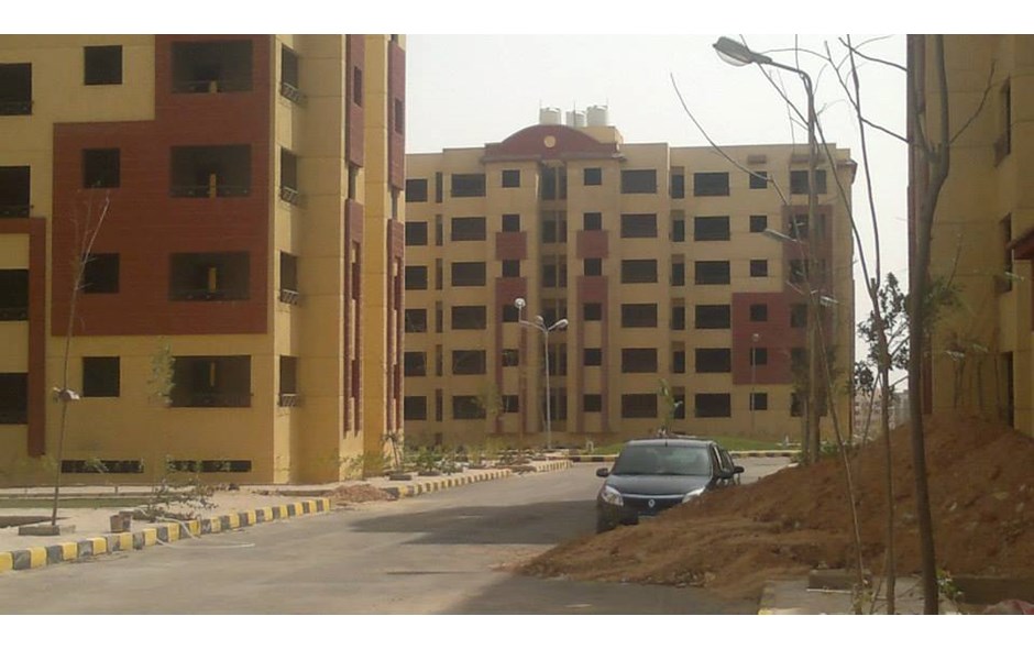 شقه للبيع بكومبوند بيت المصريه