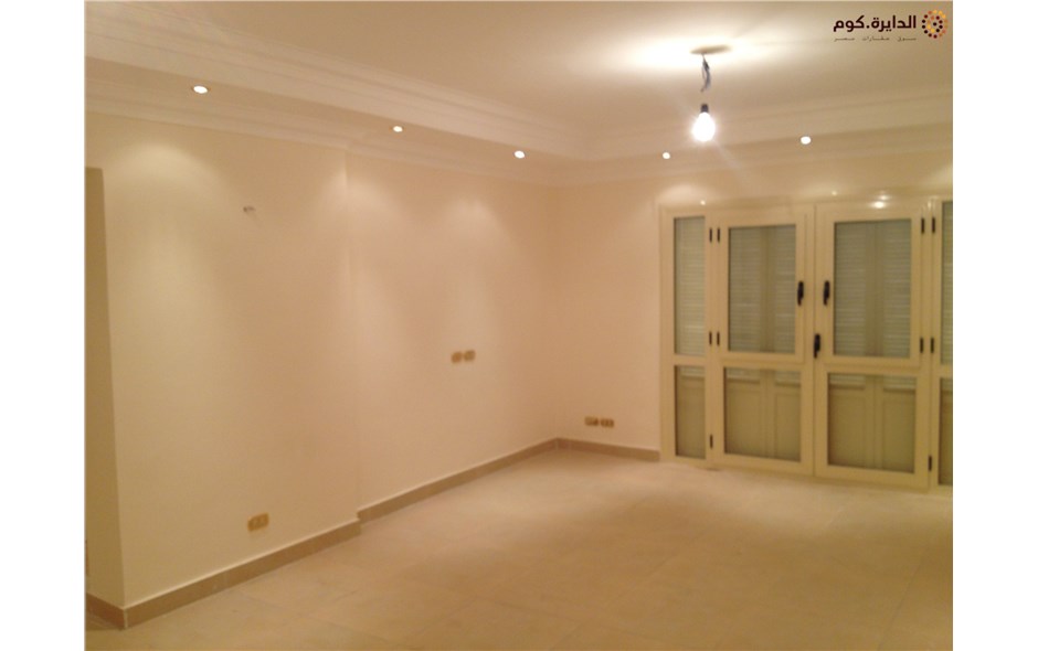 شقة للأيجار بمدينة العبور - نزهة العبور - الحي الثامن