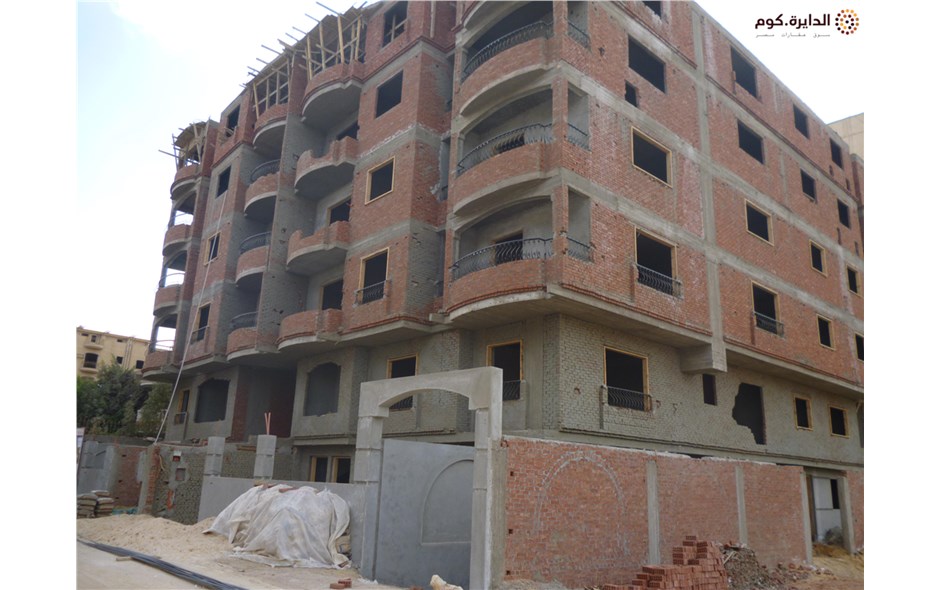 شقة مميزة 136م للبيع بحدائق الأهرام