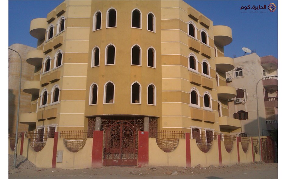 شقه للبيع فى العبور بالتقسيط 185 م