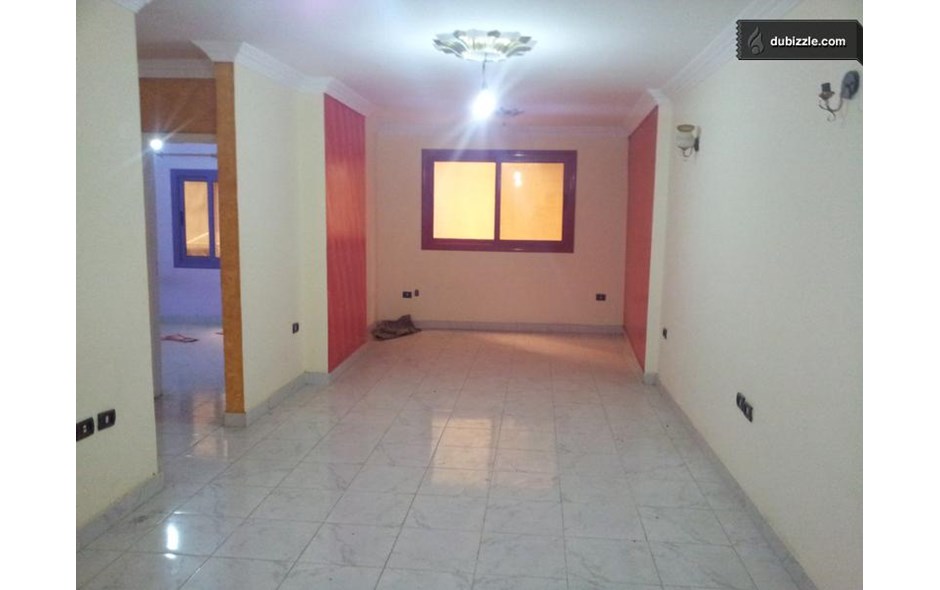 شقة 120 متر للبيع بالمعادي قريبة من الكورنيش