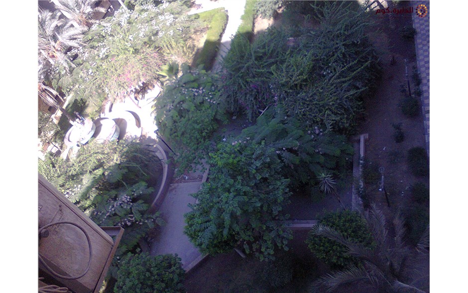 فرصه شقه للبيع واجه بحرى و تطل على حديقه بزهراء المعادى 