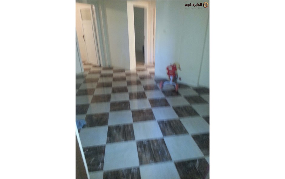 شقه 70 متر الحى 11 الشيخ زايد موقع متميز 