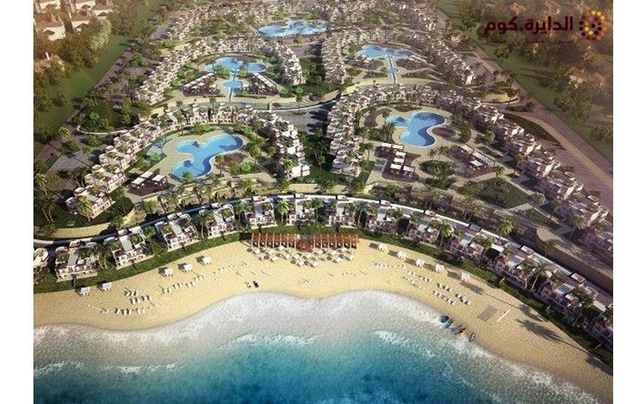 امتلك دور في فيلا اول صف علي البحر بالساحل الشمالي 