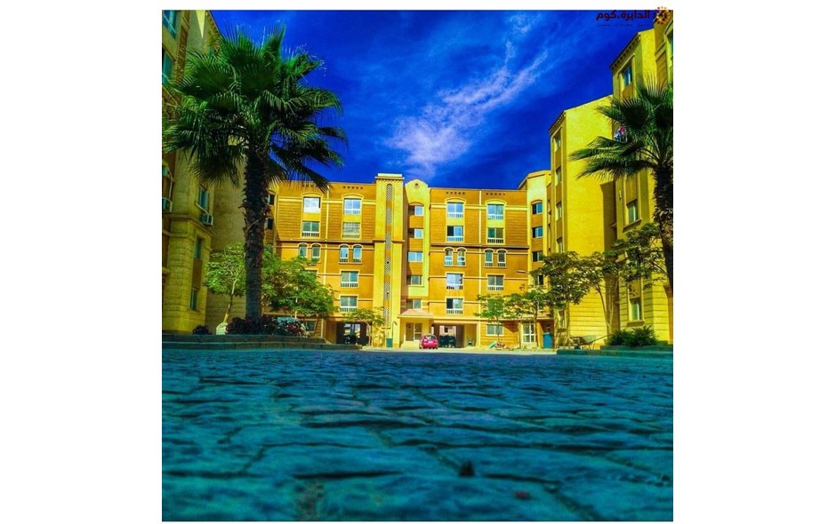 شقة بكمبوند اللوتس 130م نص تشطيب