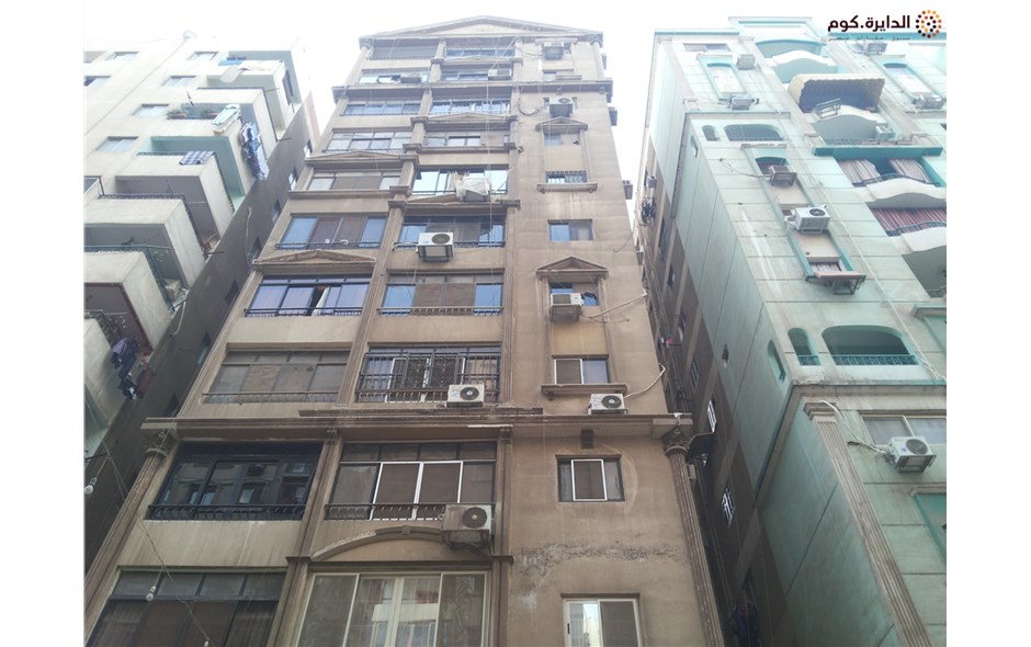 شقة للبيع بالمعادي الجديدة 200م